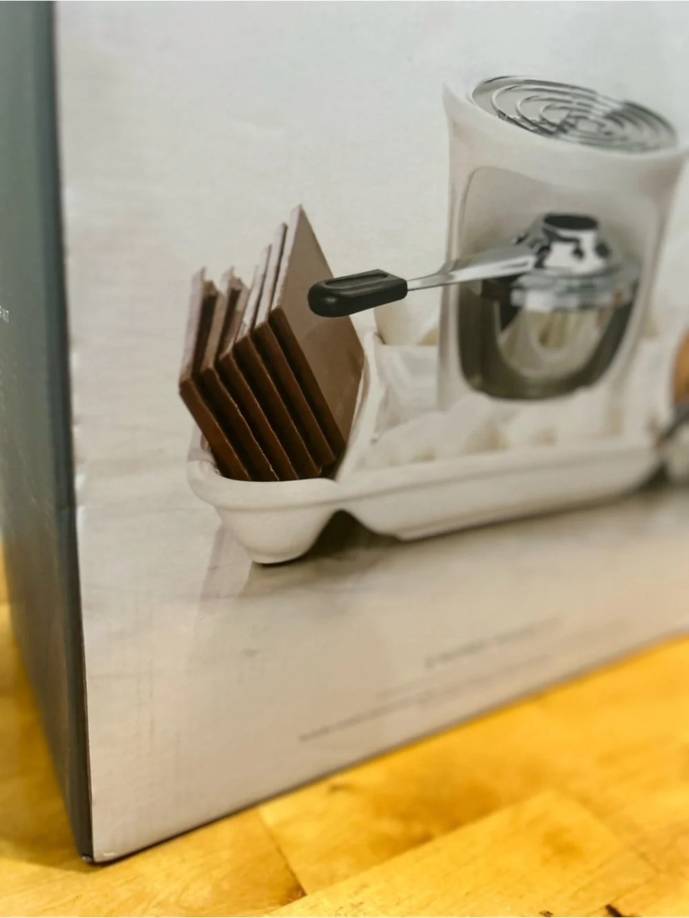 Williams Sonoma White and Silver S'mores Maker Kit